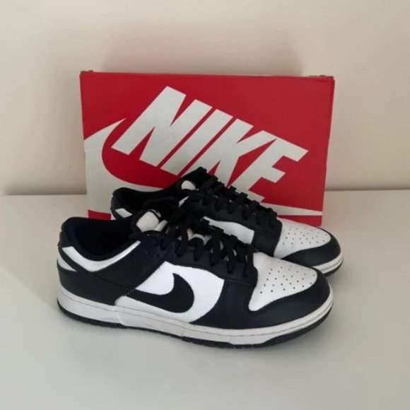 Women's Classic Casual Sneakers Nike - Picture 1 of 4